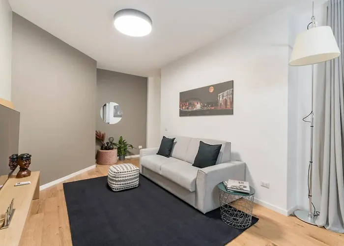 Cavallini Flat, Historic Center Of Rome